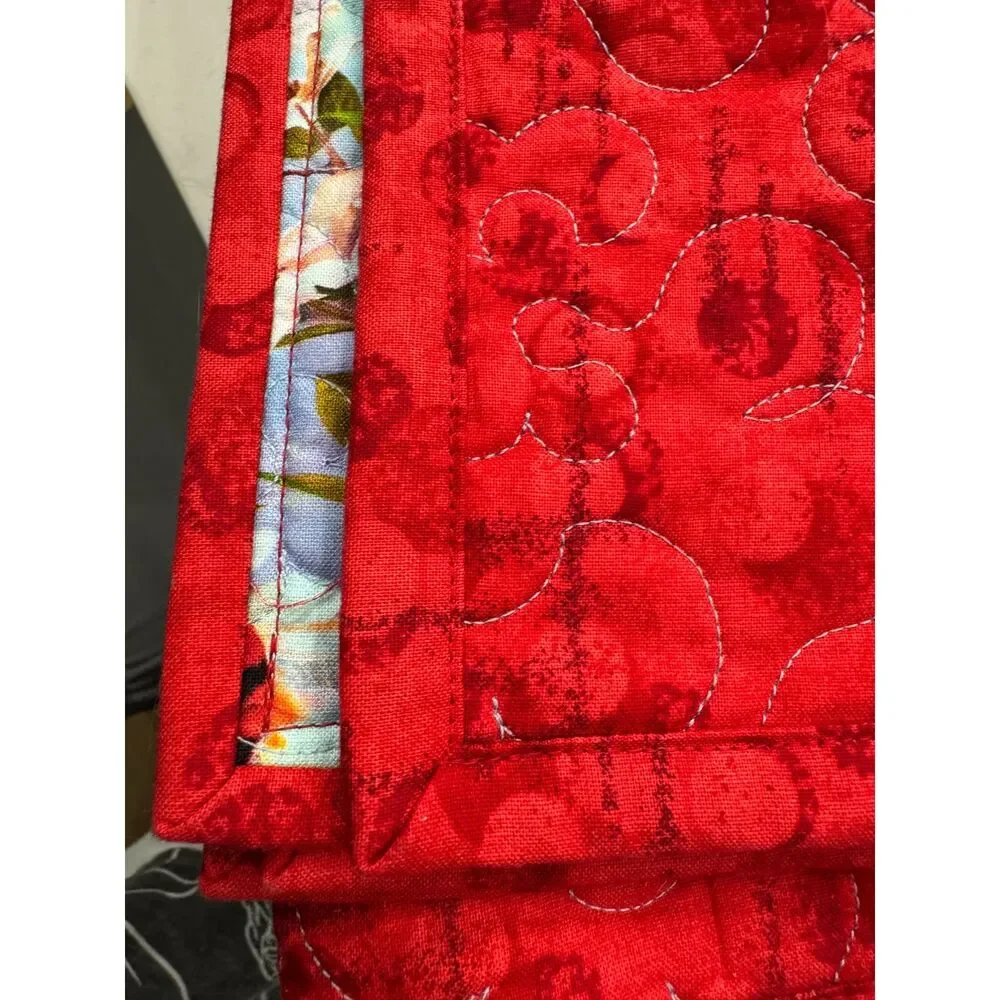 Handmade Cardinal Magnolia Lap Quilt Throw Wall Hanging Reversible 47